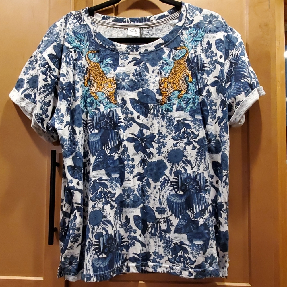 Anthropologie Alkemi + Kin t-shirt